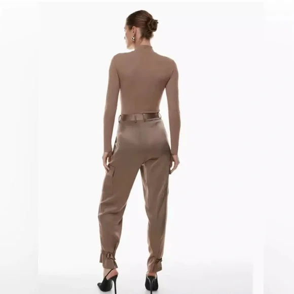 Aritzia Babaton Refined Satin Cargo Pant - Picture 2 of 7